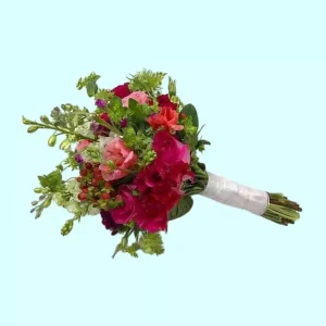 Bouquet para dama de honor con flores en tonos fiusha y rosa