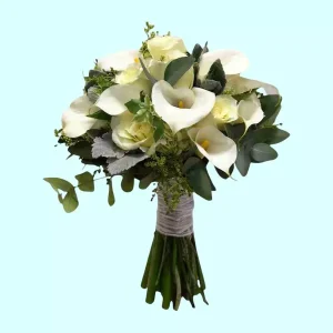 Ramo de novia con calas blancas rosas y eucalipto