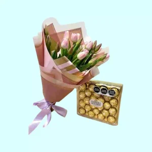 Ramo de 10 tulipanes rosas con caja de chocolates